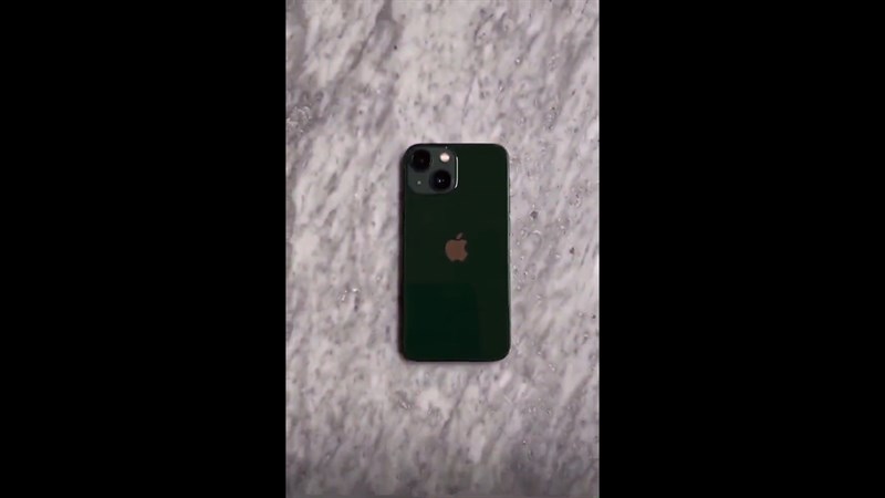 Mở hộp iPhone 13 và iPhone 13 Pro màu Xanh lá